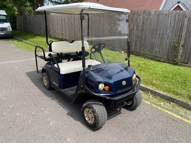Used golf buggy for sale, Cushman 2+2 electric golf buggy