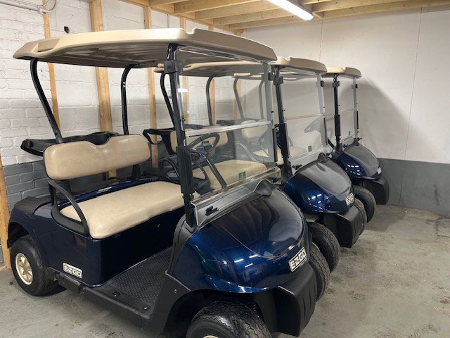 Secondhand electric Ezgo golf buggy