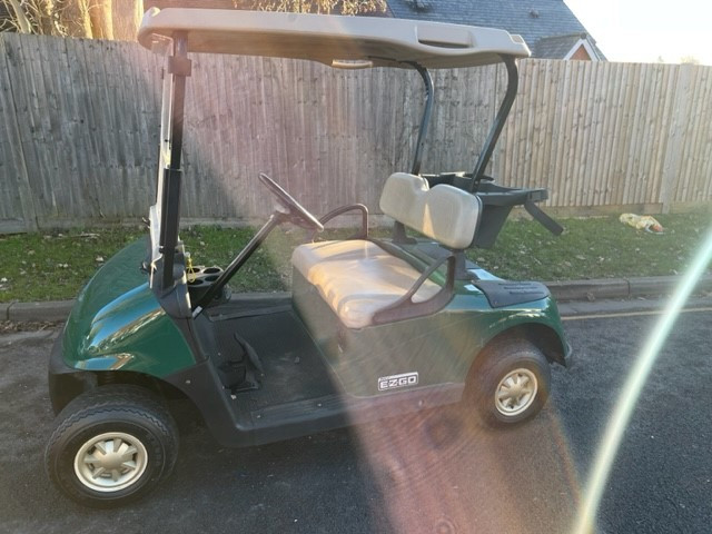 Secondhand electric Ezgo RXV buggy for sale